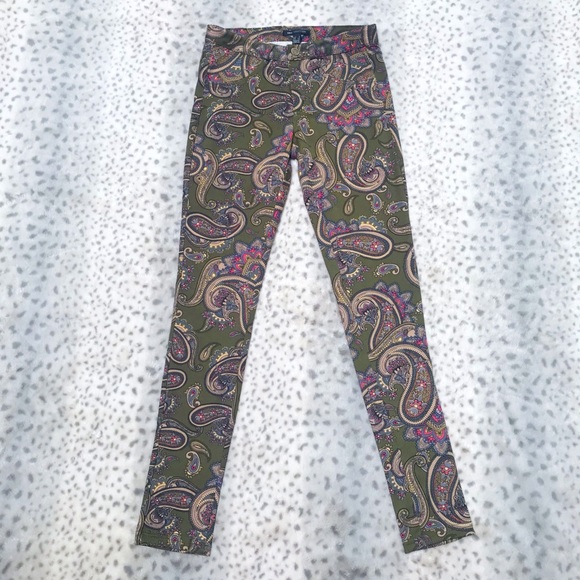 70’s Inspired Paisley Print Skinny Jegging - Picture 2 of 7